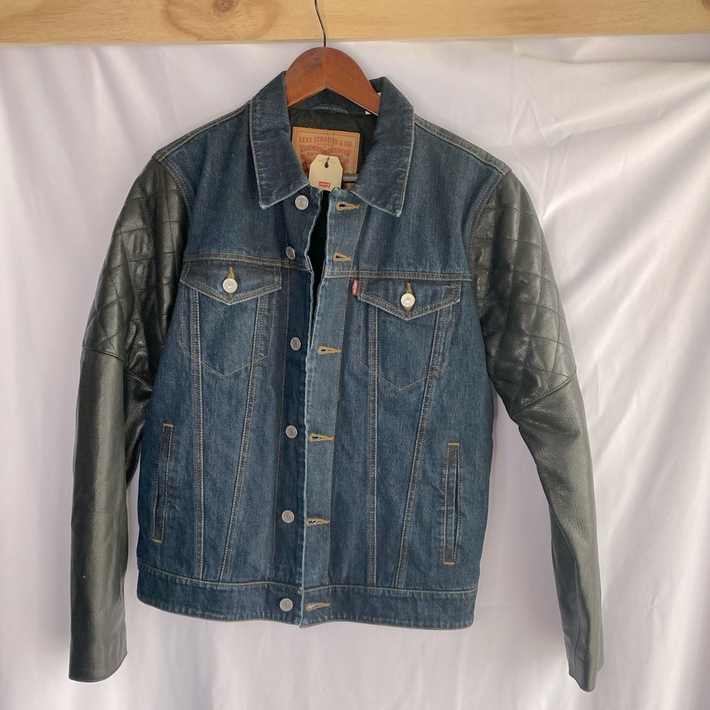 💥BRAND NEW NEVER WORN Levi’s Thermore Hybrid Trucker Jacket w/ Leather!